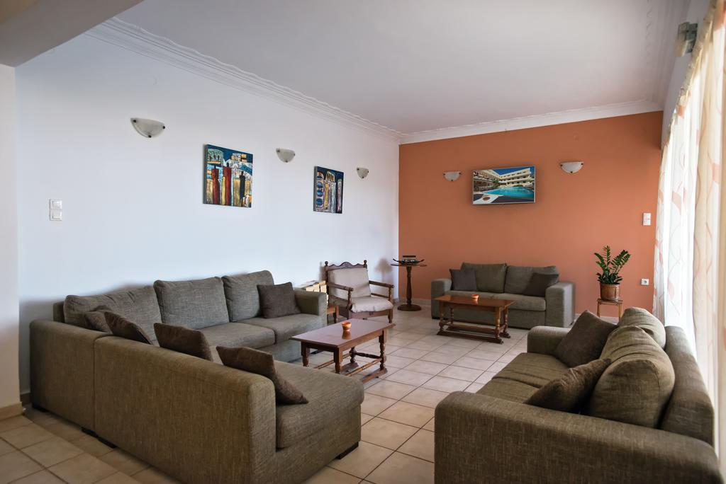 Hotel Afea Agia Marina  Extérieur photo