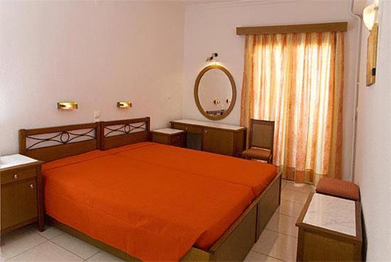 Hotel Afea Agia Marina  Extérieur photo